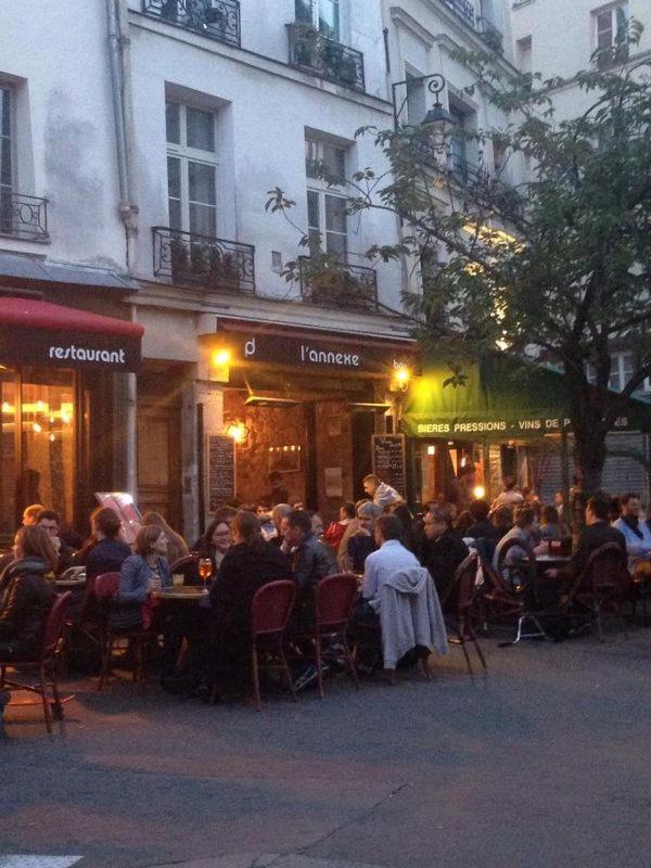 Convivial Et Chaleureux Pres De Notre-dame Apartamento París