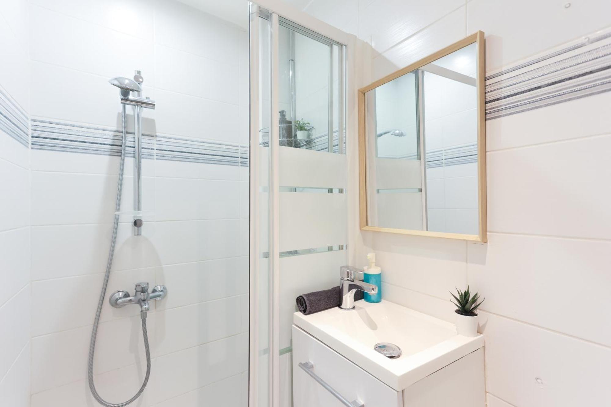 Convivial Et Chaleureux Pres De Notre-dame Apartamento París