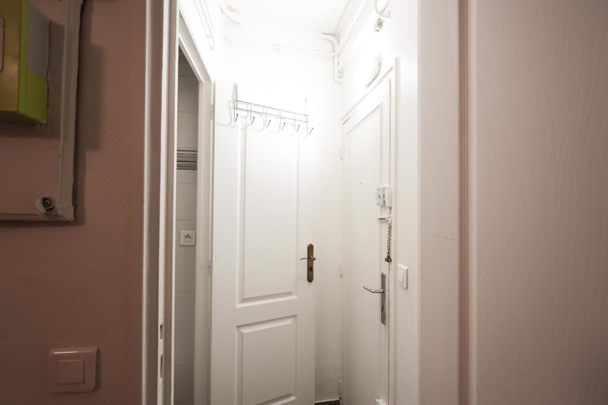 Convivial Et Chaleureux Pres De Notre-dame Apartment